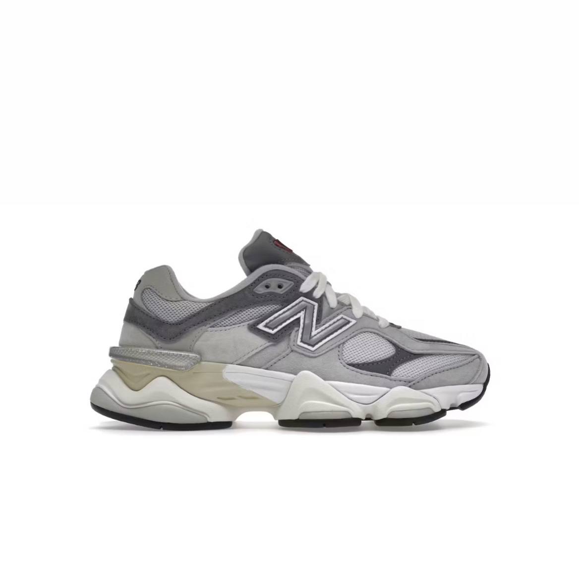 photo_2024-06-30_18-22-40 New balance 9060 rain cloud gray/کتونی پیاده روی نیو بالانس ۹۰۶۰ - Image 1