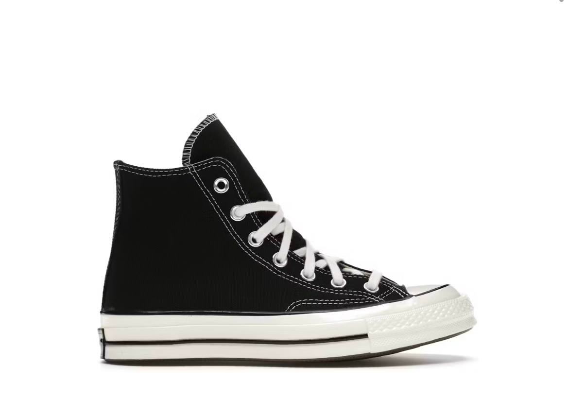 عکس از نمای کناری کفش مشکی کانورس آل استار تصویر اصلی کتونی کانورس آل استار ساقدار مشکی یونیسکس