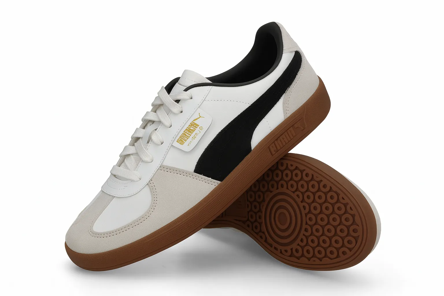 کفش پوما کلاسیک با ترکیب مشکی و سفید از بهترین برندهای کفش